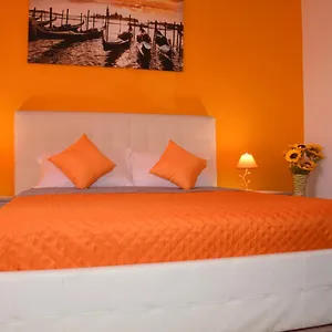 Venice Day Bed & Breakfast Mestre